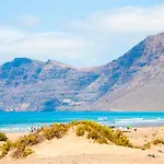 Casa Chinija De Famara Semesterbostad