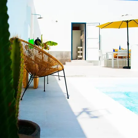 Casa Chinija De Famara * Teguise (Lanzarote)