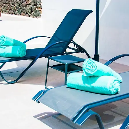 Tatil Evi Casa Chinija De Famara *